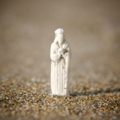 Plastic wise man